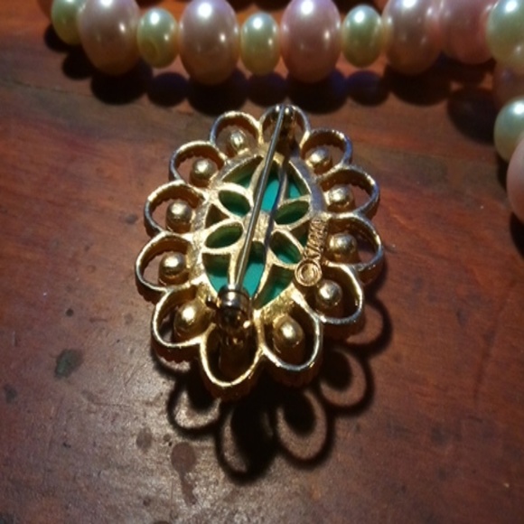 Broach - Picture 2 of 2